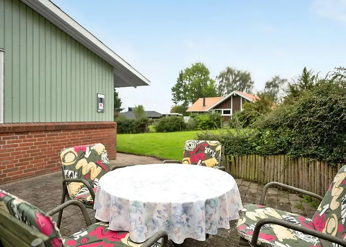 Ingebore - 350m From The Sea By Interhome *