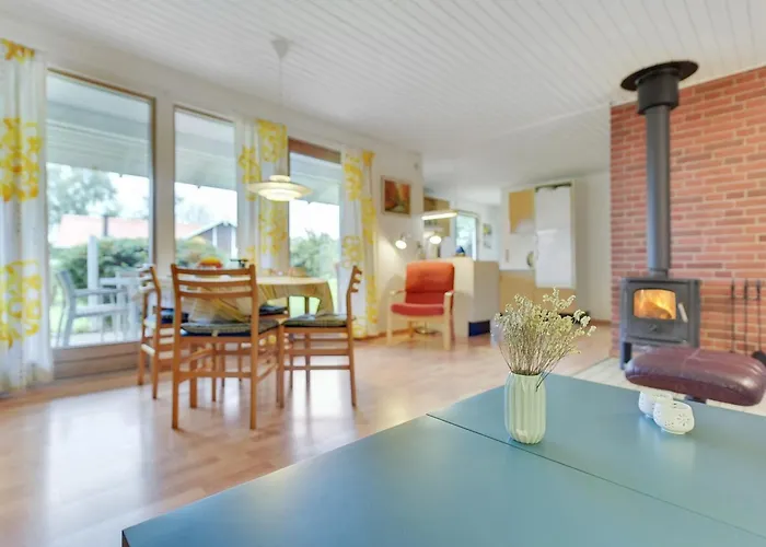 Ingebore - 350m From The Sea By Interhome *