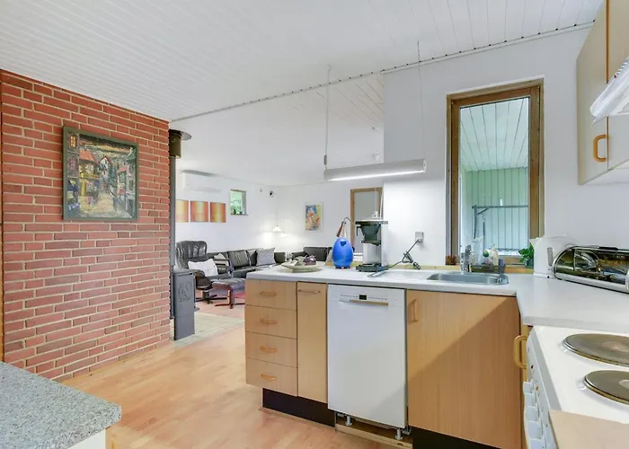 Ingebore - 350m From The Sea By Interhome Sarup